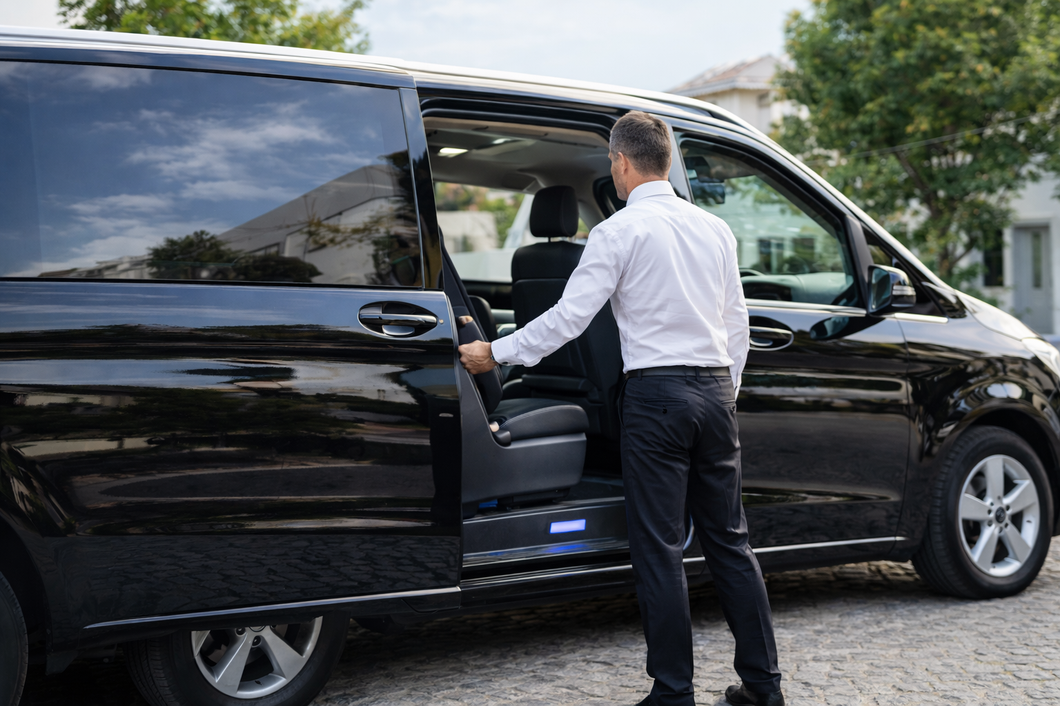 travel agent santorini